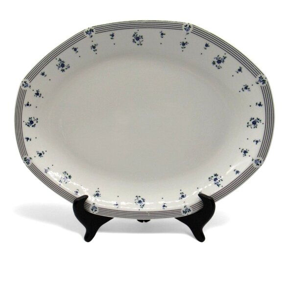 ROYAL DOULTON Calico Blue Floral Oval Platter 1988 England Vintage 13 Inches - Picture 1 of 9